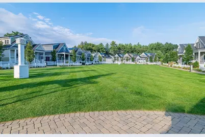 13 Boydes Xing #12, Norfolk, MA 02056 - Photo 6