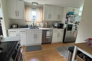 9 Atlantic Ave, Wareham, MA 02571 - Photo 2