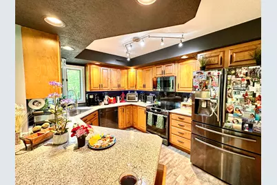 14 Laurel Ridge Dr, Belchertown, MA 01007 - Photo 8