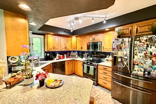 14 Laurel Ridge Dr, Belchertown, MA 01007 - Photo 8