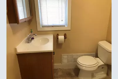 26 Jerome Pl, Leominster, MA 01453 - Photo 18