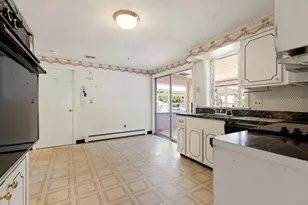 4 Mayflower, Stoneham, MA 02180 - Photo 12