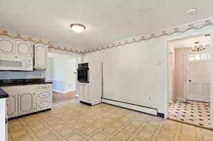 4 Mayflower, Stoneham, MA 02180 - Photo 14