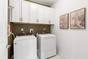 141 E Pt Dr, East Providence, RI 02916 - Photo 18