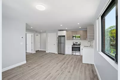 632 Centre St #303, Boston, MA 02139 - Photo 8