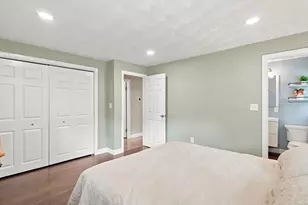 53 Bradford Rd, Framingham, MA 01701 - Photo 20