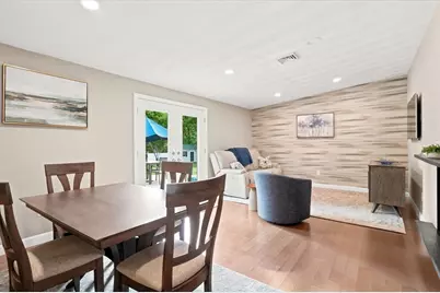 53 Bradford Rd, Framingham, MA 01701 - Photo 14