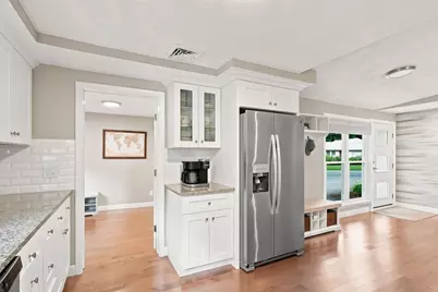 53 Bradford Rd, Framingham, MA 01701 - Photo 10