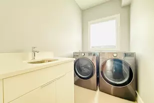 99 West St, Newton, MA 02459 - Photo 18