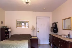 62 Queensberry St, Boston, MA 02215 - Photo 2