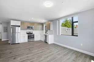 632 Centre St, Boston, MA 02139 - Photo 1