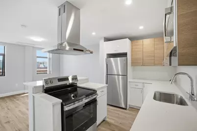 632 Centre St #305, Boston, MA 02139 - Photo 4