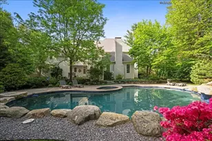 1 Thistle Hill Ln, Westborough, MA 01581 - Photo 2