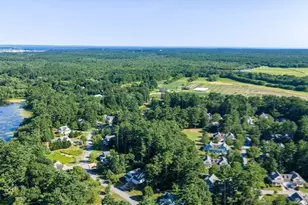 20 Hathaway Pond Cir, Rochester, MA 02770 - Photo 34