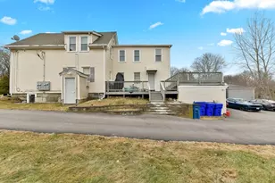 76 Plain St, Taunton, MA 02780 - Photo 4