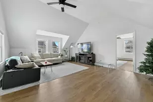 76 Plain St, Taunton, MA 02780 - Photo 10