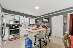76 Plain St, Taunton, MA 02780 - Photo 18