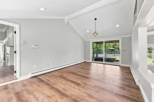 102 Lakeside Dr, Monson, MA 01057 - Photo 10