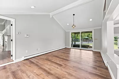 102 Lakeside Dr, Monson, MA 01057 - Photo 10