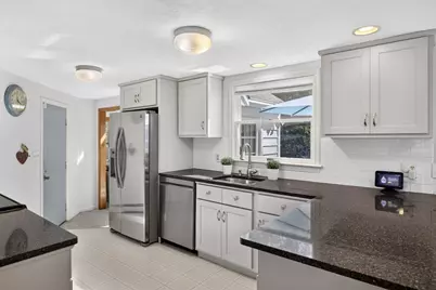 16 Holly Ridge Drive, Sandwich, MA 02563 - Photo 10