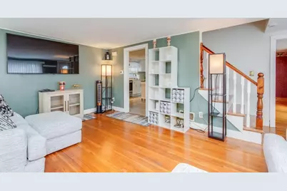 119 Lawrence St, Methuen, MA 01844 - Photo 8