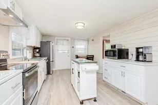 119 Lawrence St, Methuen, MA 01844 - Photo 16