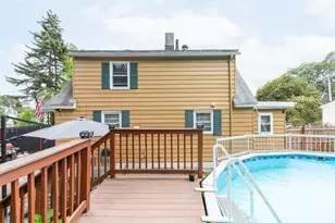 119 Lawrence St, Methuen, MA 01844 - Photo 6