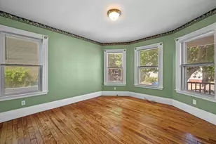 32 Arbella St, Salem, MA 01970 - Photo 8