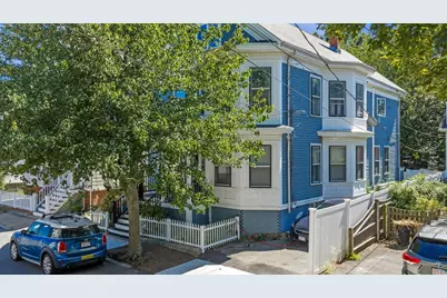 32 Arbella St #1, Salem, MA 01970 - Photo 2