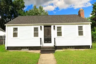 61 Russell St, Springfield, MA 01104 - Photo 2