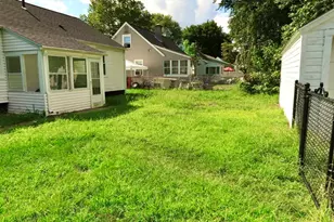 61 Russell St, Springfield, MA 01104 - Photo 6
