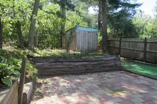 8 Kristen Ln, Wareham, MA 02571 - Photo 4