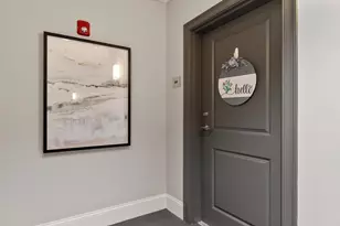 8 Sanborn St, Reading, MA 01867 - Photo 4