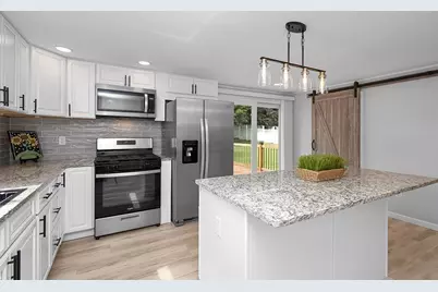 59 Racicot Ave, Webster, MA 01570 - Photo 10