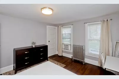 104 Narragansett St, Springfield, MA 01107 - Photo 16