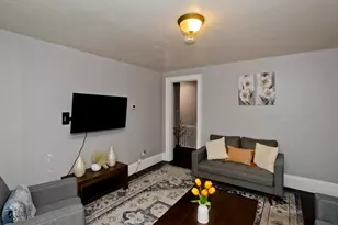 104 Narragansett St, Springfield, MA 01107 - Photo 8
