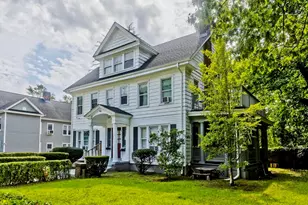 104 Narragansett St, Springfield, MA 01107 - Photo 2