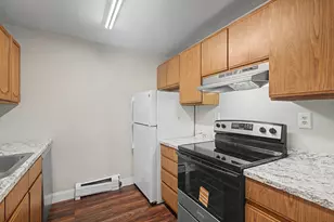 174 High St, Holyoke, MA 01040 - Photo 1