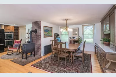 1753 S East St, Amherst, MA 01002 - Photo 14