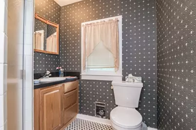 1753 S East St, Amherst, MA 01002 - Photo 16