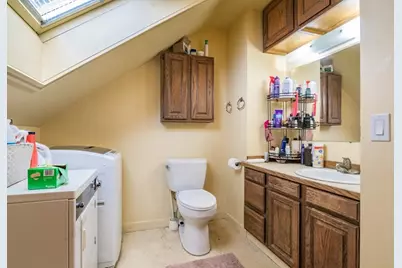 1753 S East St, Amherst, MA 01002 - Photo 30