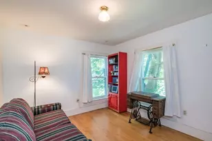 1753 S East St, Amherst, MA 01002 - Photo 20