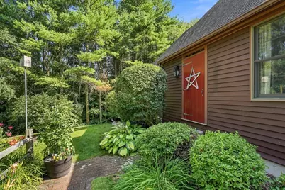 109 Lee St, West Boylston, MA 01583 - Photo 4