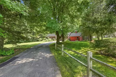 109 Lee St, West Boylston, MA 01583 - Photo 2