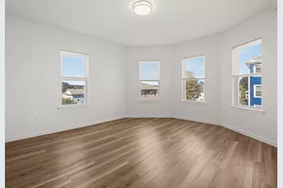 12 Alpine St #2, Boston, MA 01610 - Photo 4