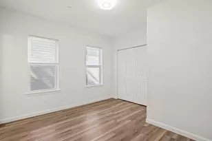 12 Alpine St, Boston, MA 01610 - Photo 22
