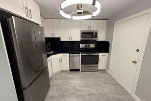 333 Central St, Saugus, MA 01906 - Photo 2