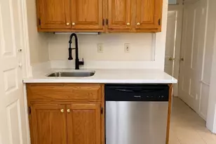 21 State, Marblehead, MA 01945 - Photo 4