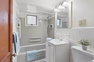 131 Highland Ave, Arlington, MA 02476 - Photo 14