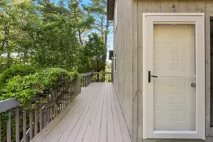 4 Tanglewood Rd, Manchester by the Sea, MA 01944 - Photo 2